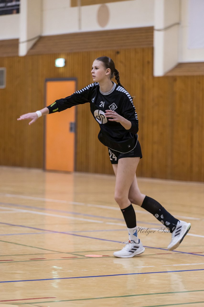 Bild 112 - wBJ TSV Ellerau - HSG Kalkberg : Ergebnis: 30:19